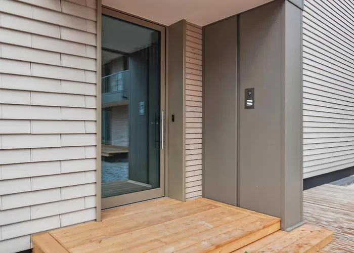 1 Bedroom Amazing In Tossens Apartman Stick